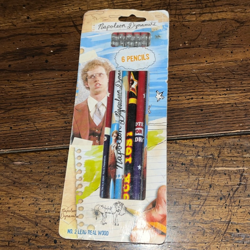 NWT Napoleon dynamite six pencils set